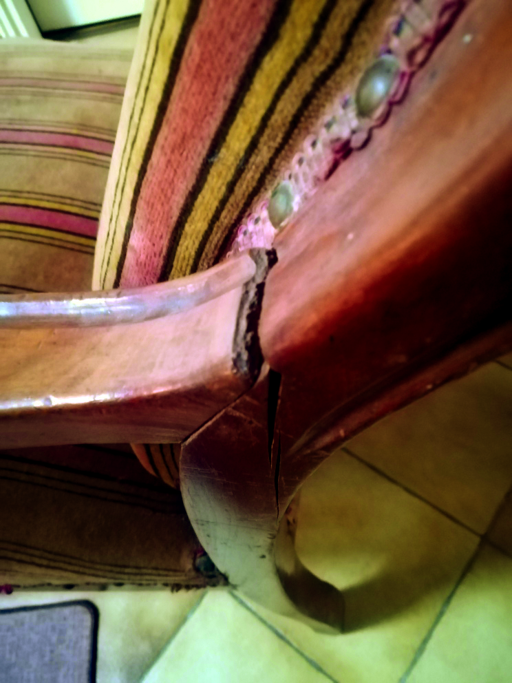 Restauration Fauteuil Voltaire avant